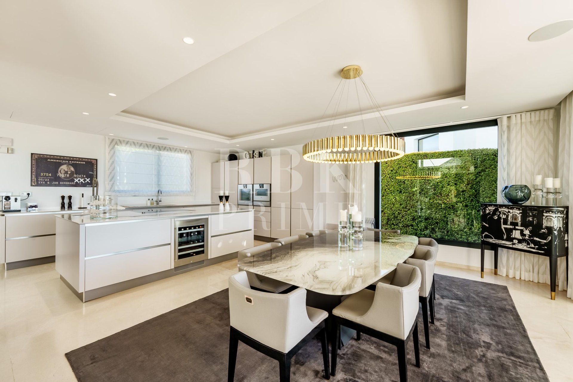 Gensalg - Villa -
Malaga - Nueva Andalucía