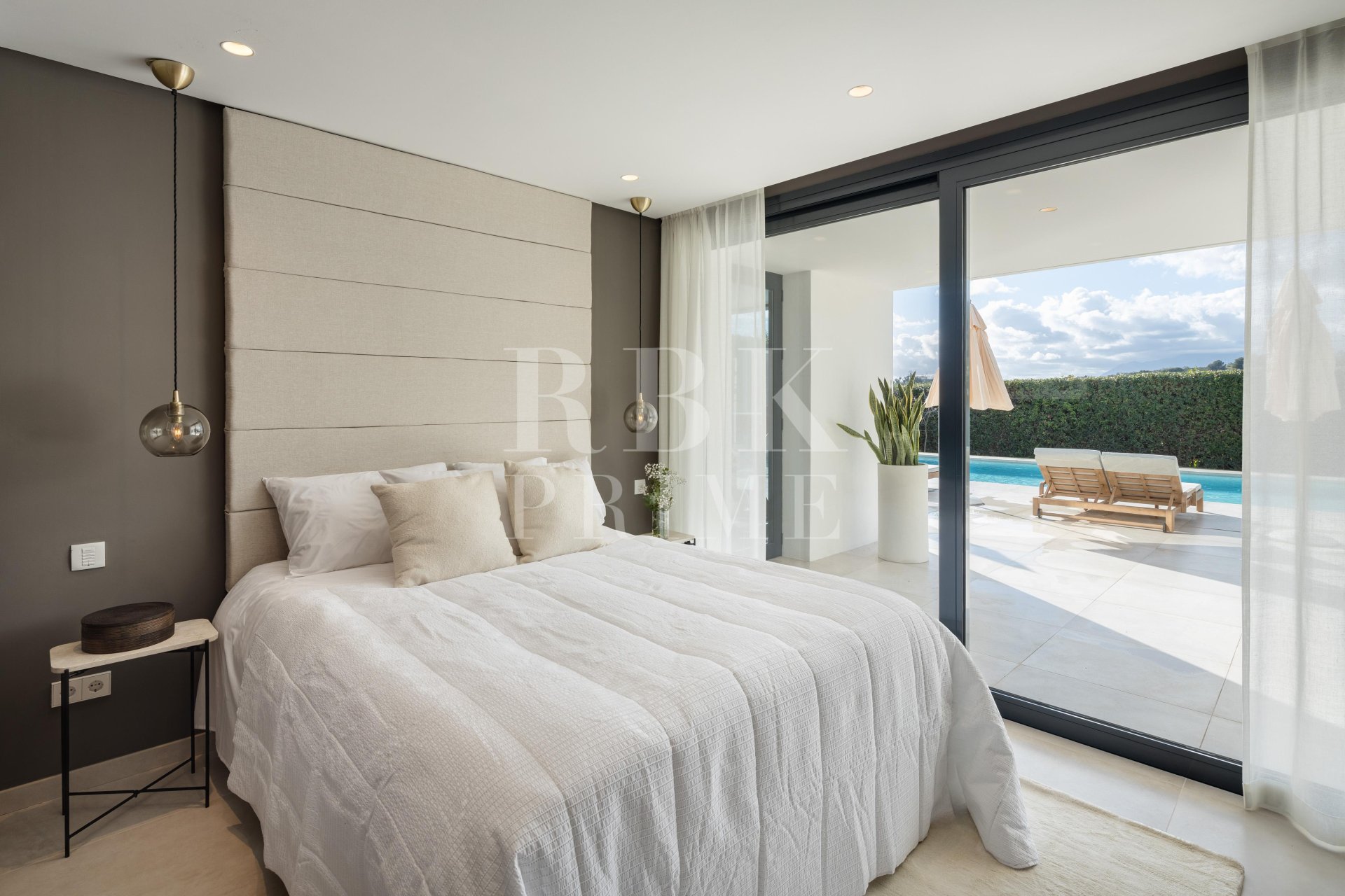 Gensalg - Villa -
Malaga - Nueva Andalucía