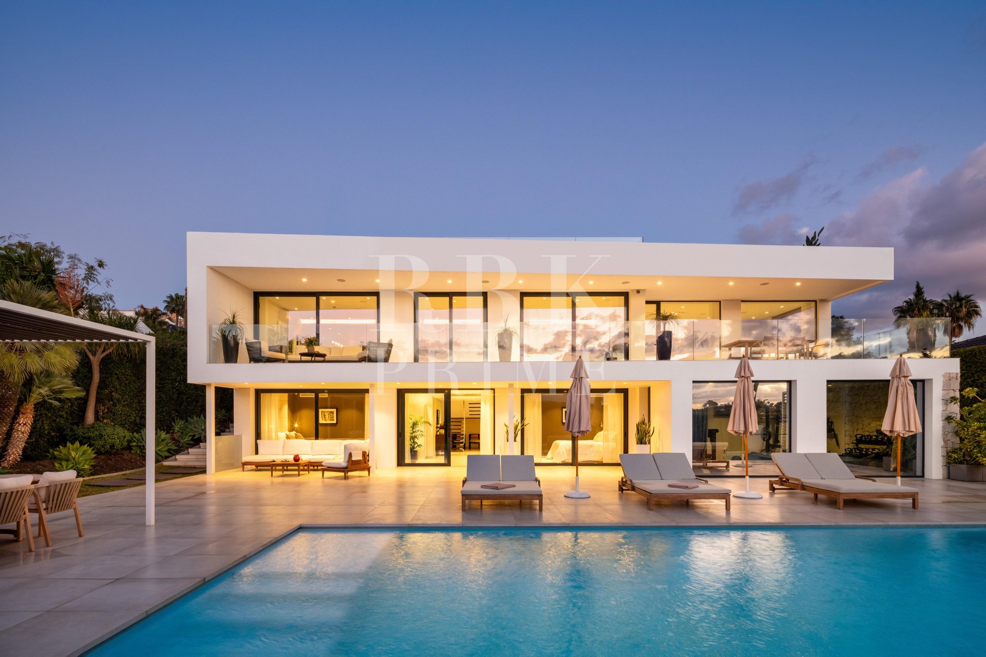 Gensalg - Villa -
Malaga - Nueva Andalucía