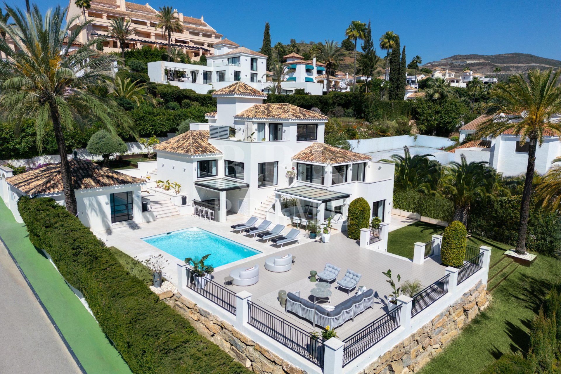 Gensalg - Villa -
Malaga - Nueva Andalucía