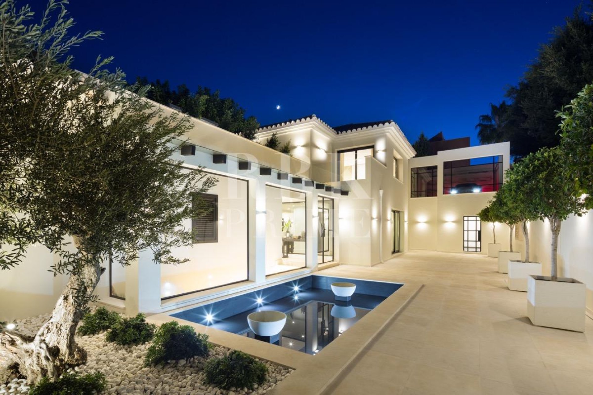 Gensalg - Villa -
Malaga - Nueva Andalucía