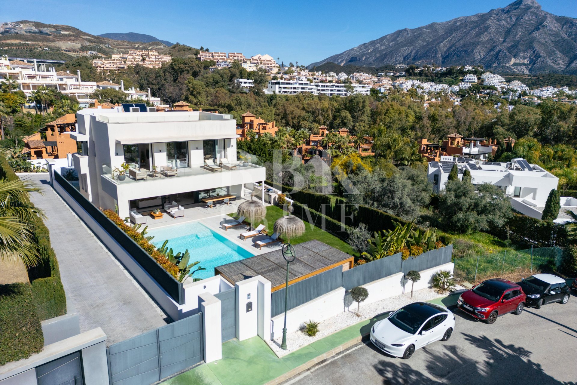Gensalg - Villa -
Malaga - Nueva Andalucía
