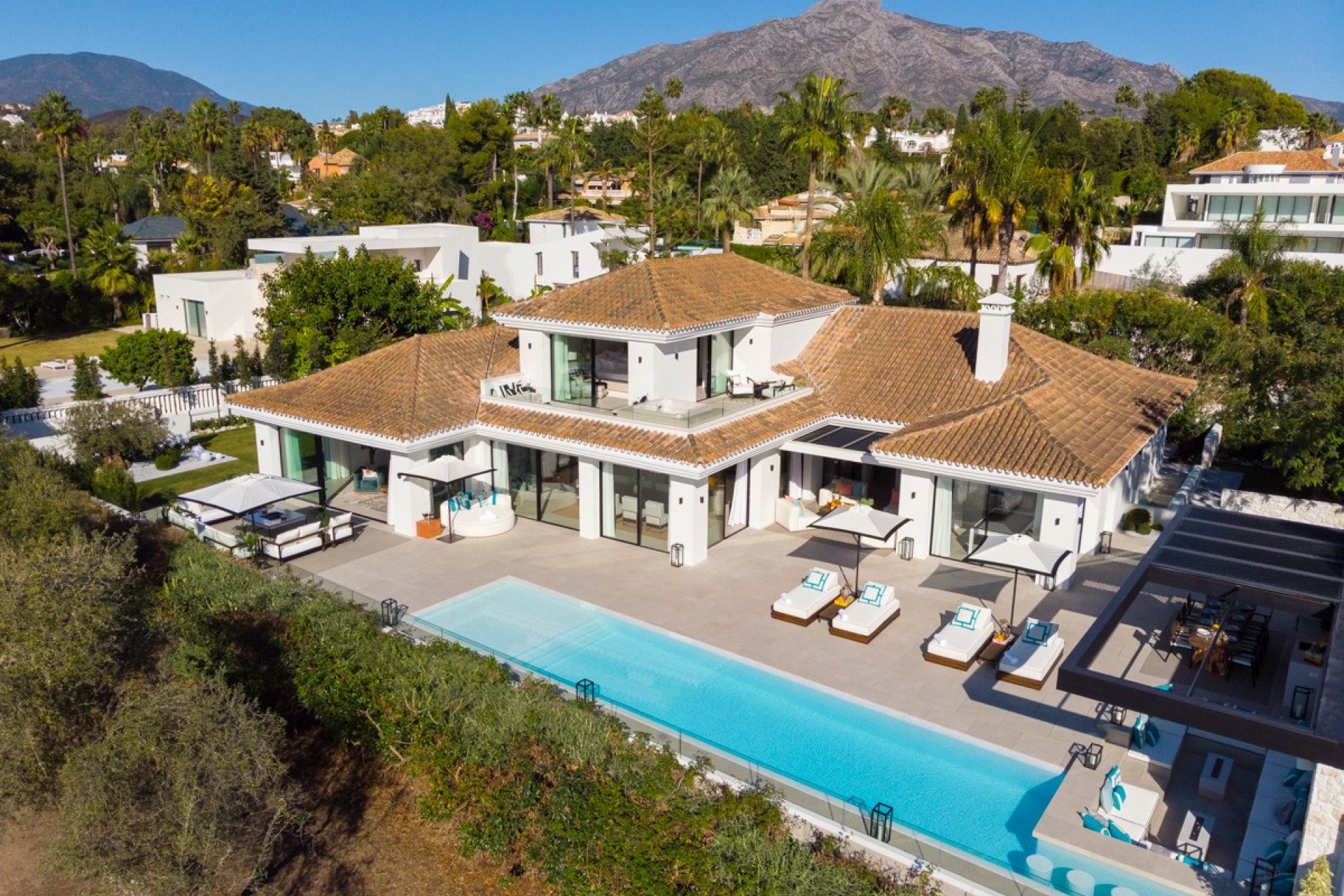 Gensalg - Villa -
Marbella - Nueva Andalucía