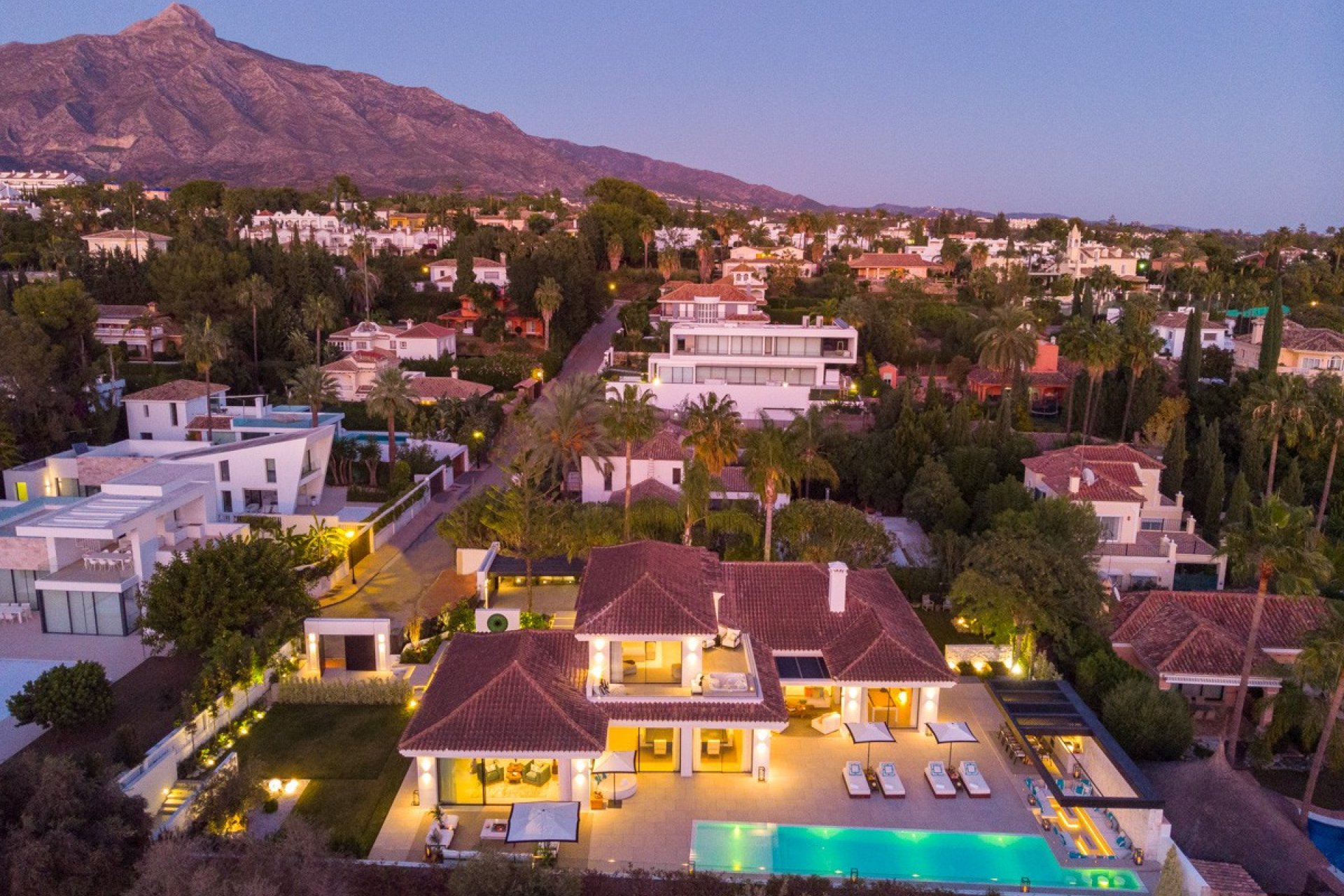 Gensalg - Villa -
Marbella - Nueva Andalucía