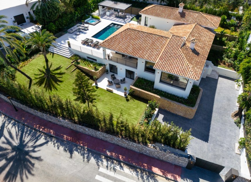 Gensalg - Villa -
Marbella - Nueva Andalucía