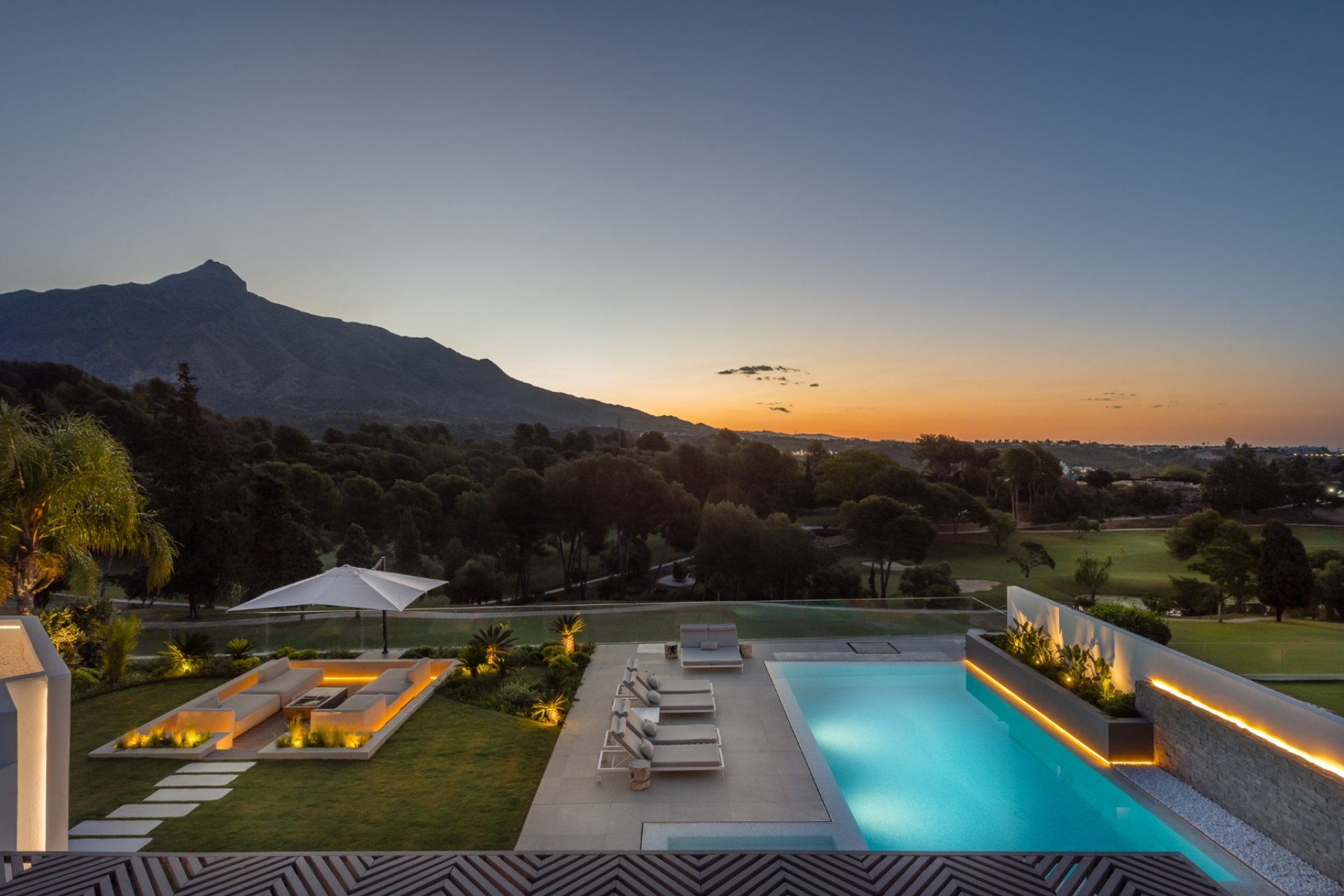Gensalg - Villa -
Marbella - Nueva Andalucía