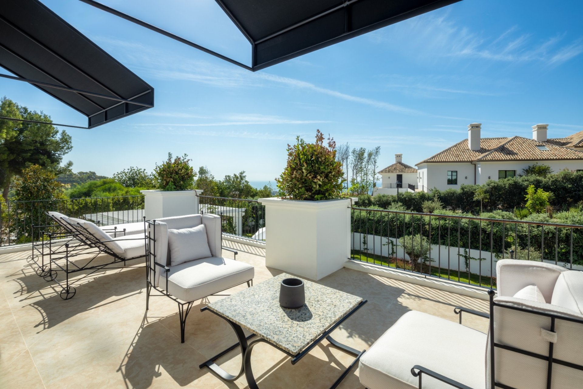 Gensalg - Villa -
Marbella - Sierra Blanca