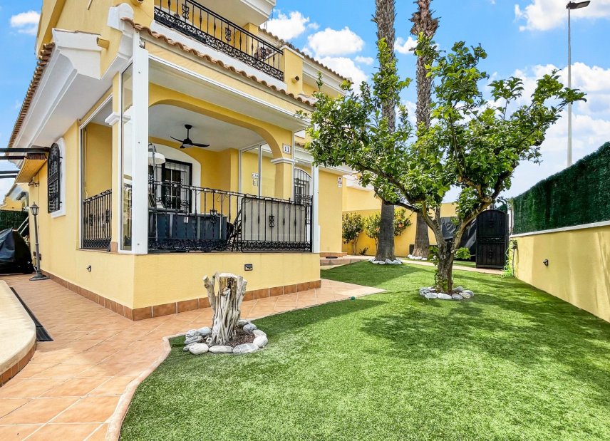 Gensalg - Villa -
Orihuela Costa - Los Dolses