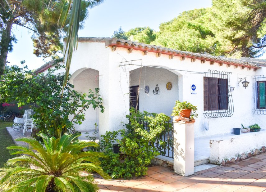 Gensalg - Villa -
Orihuela Costa - Punta Prima