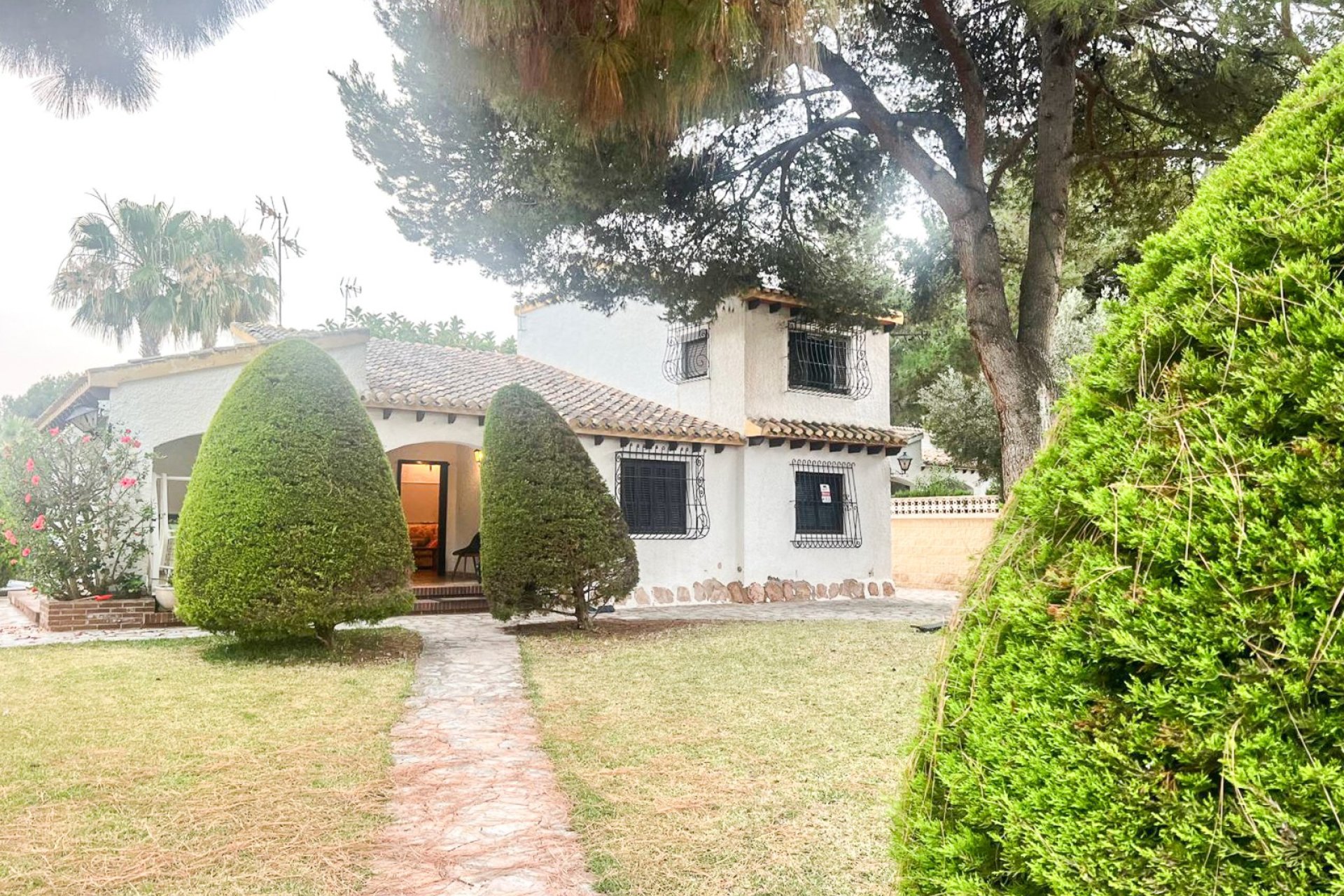 Gensalg - Villa -
Orihuela Costa - Punta Prima