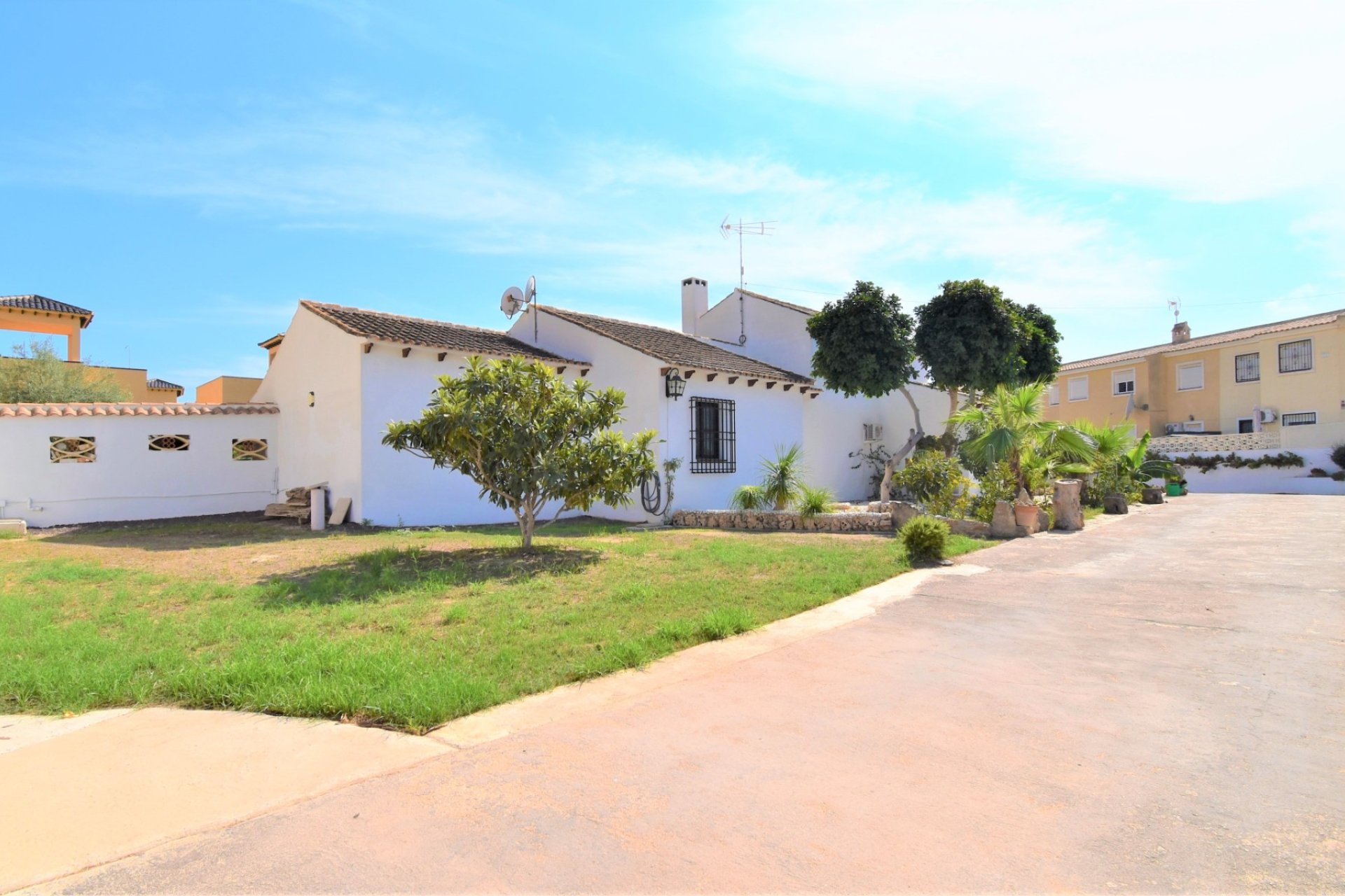 Gensalg - Villa -
Orihuela Costa - Villamartín