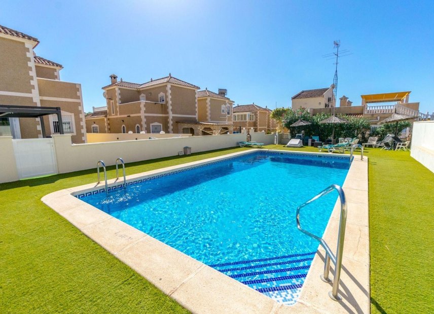 Gensalg - Villa -
Orihuela Costa - Villamartín