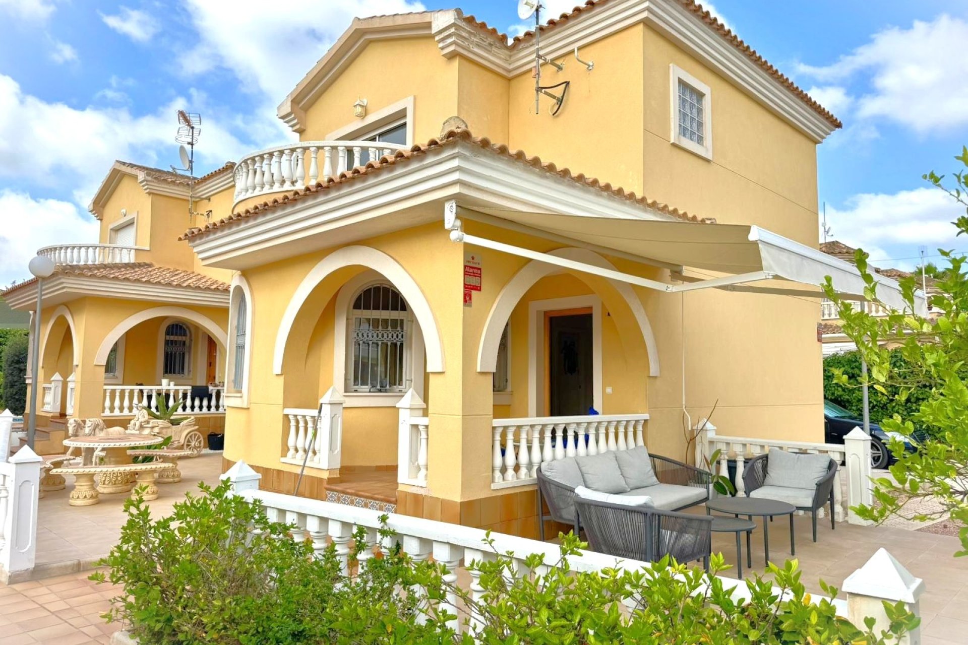 Gensalg - Villa -
Orihuela Costa - Villamartín
