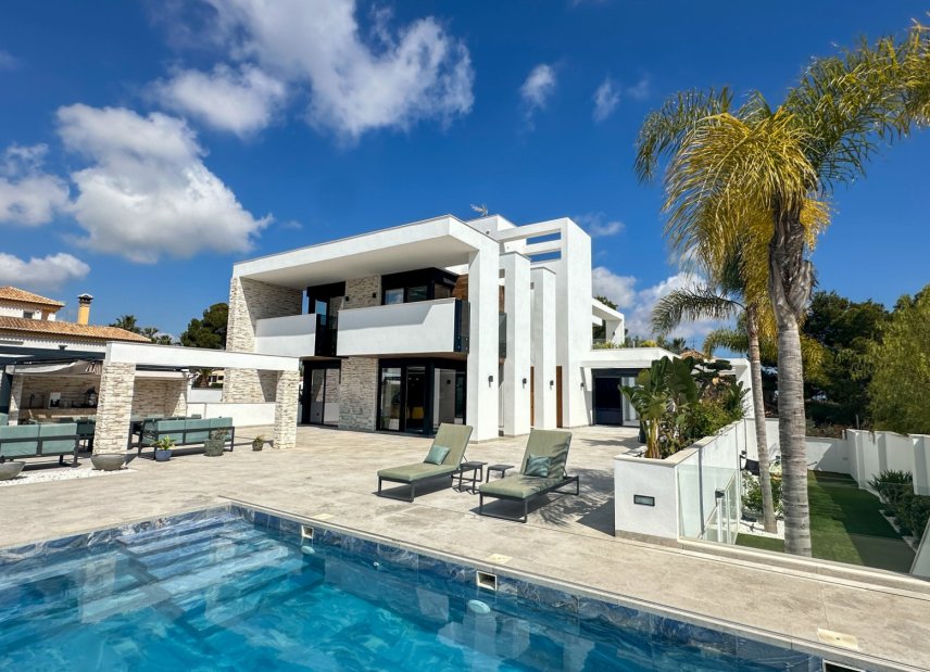 Gensalg - Villa -
Orihuela Costa - Villamartín