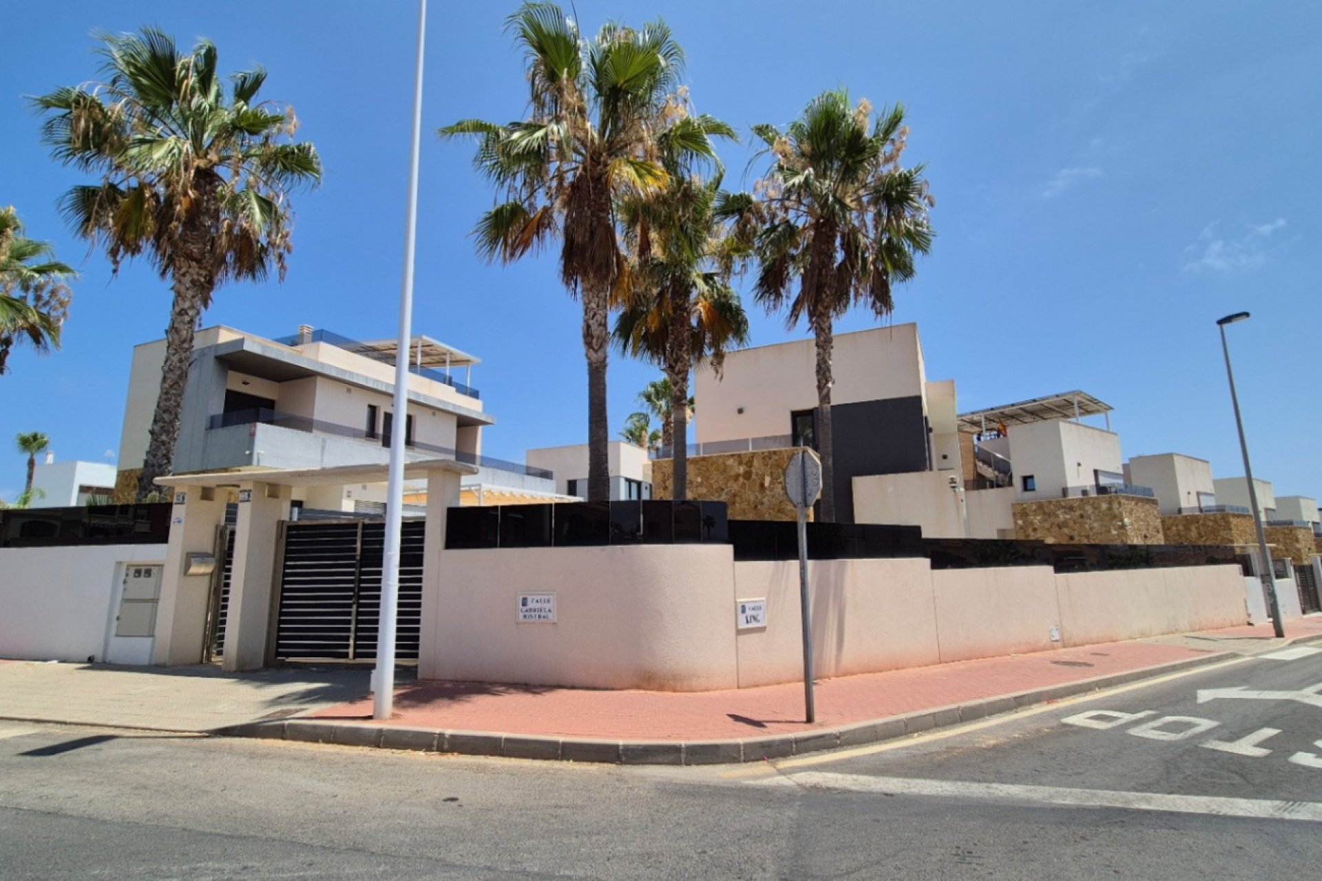 Gensalg - Villa -
Torrevieja - Costa Blanca