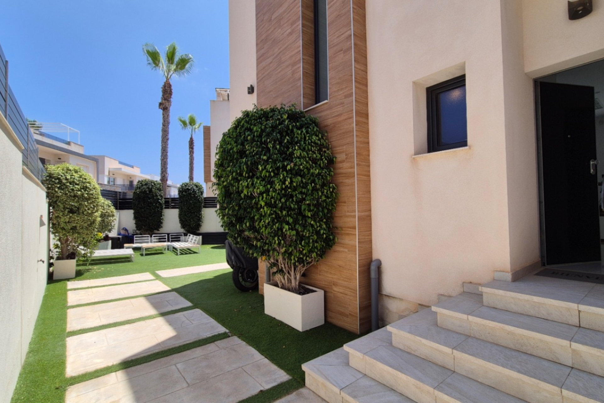 Gensalg - Villa -
Torrevieja - Costa Blanca