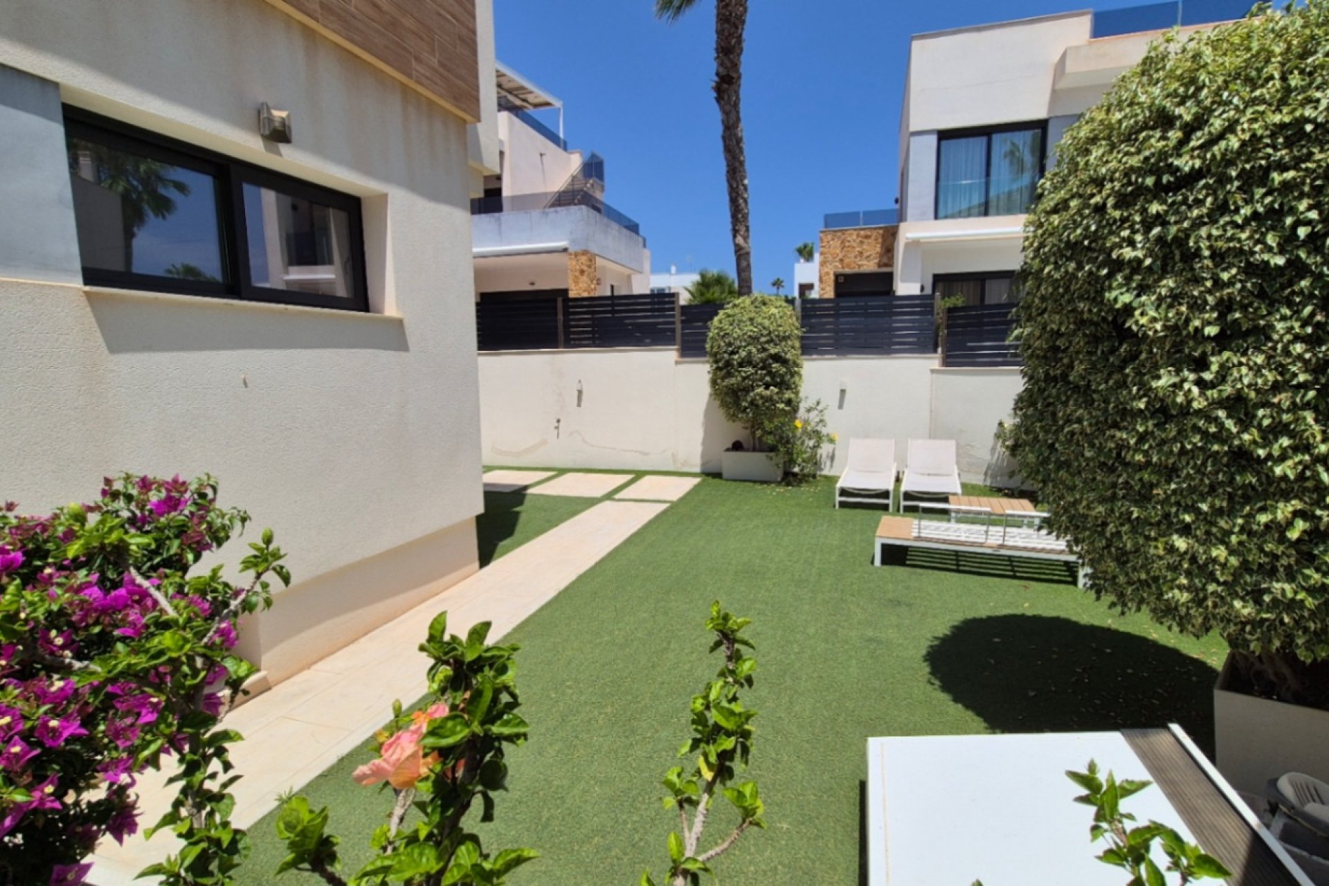 Gensalg - Villa -
Torrevieja - Costa Blanca
