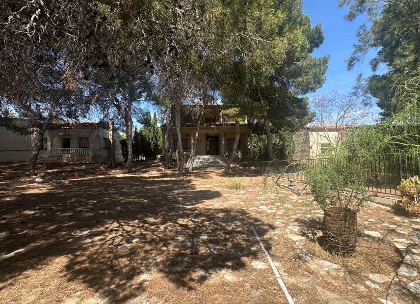 Gensalg - Villa -
Torrevieja - Los Balcones
