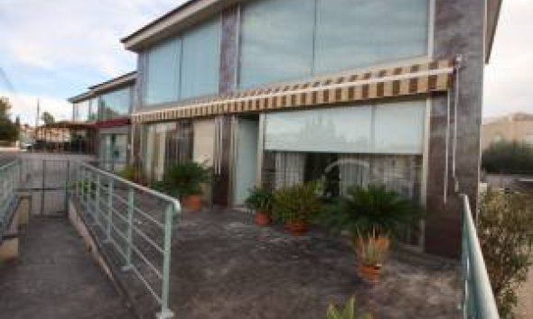 Kommerciel - Gensalg - Ciudad Quesada -
                Ciudad Quesada