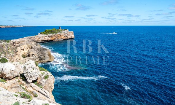 Land - Gensalg - Manacor -
                Portocristo