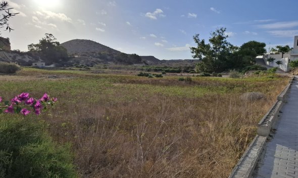 Land - Reventa - Rojales -
                Ciudad Quesada