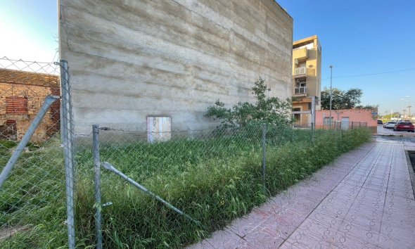 Land - Reventa - Rojales -
                Rojales
