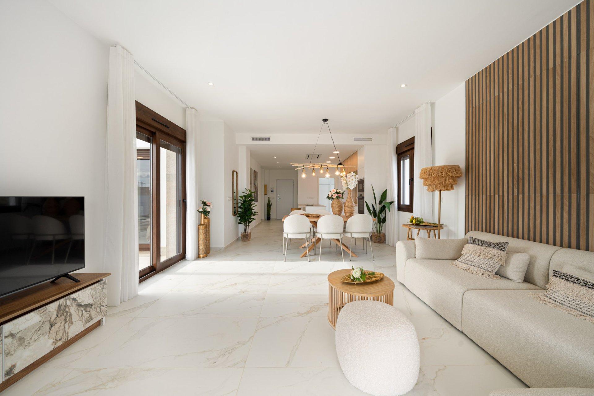 New Build - detached -
Polop