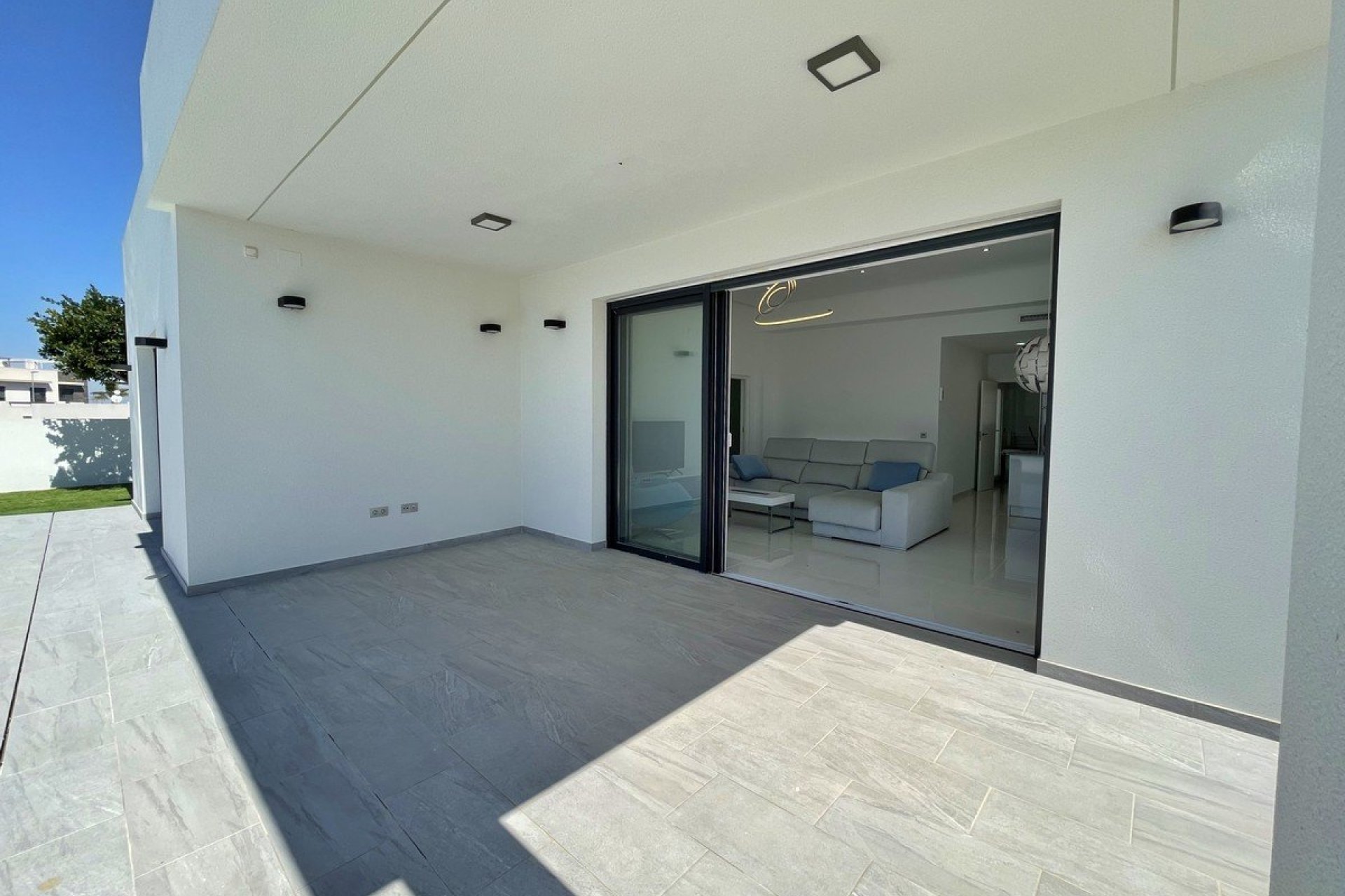 New Build - detached -
Rafal