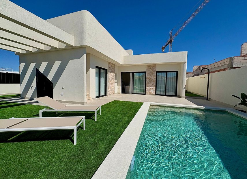 New Build - detached -
Roldán