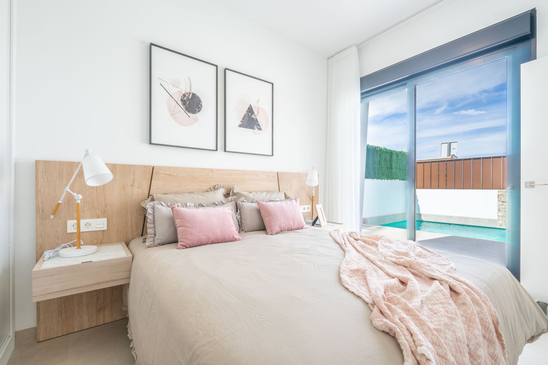 New Build - detached -
Roldán