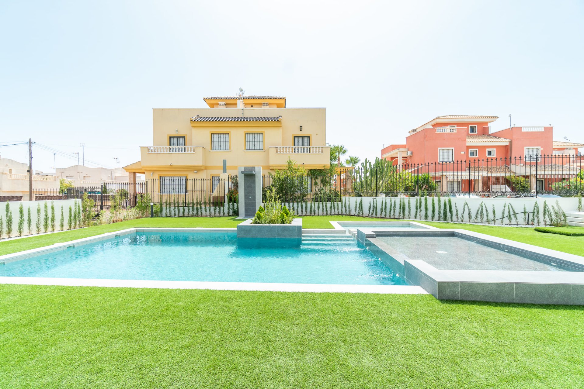 New Build - high-bungalow -
Torrevieja