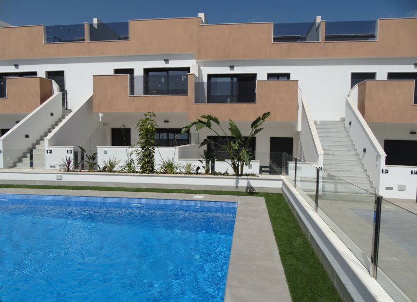 New Build - low-bungalow -
Pilar de la Horadada