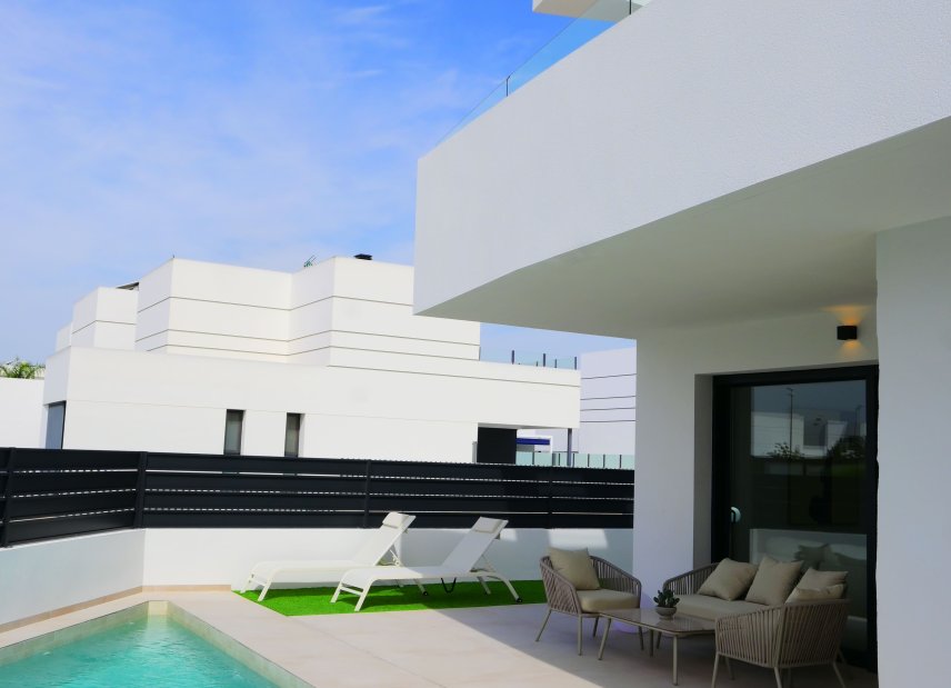 New Build - semi-detached -
Dolores