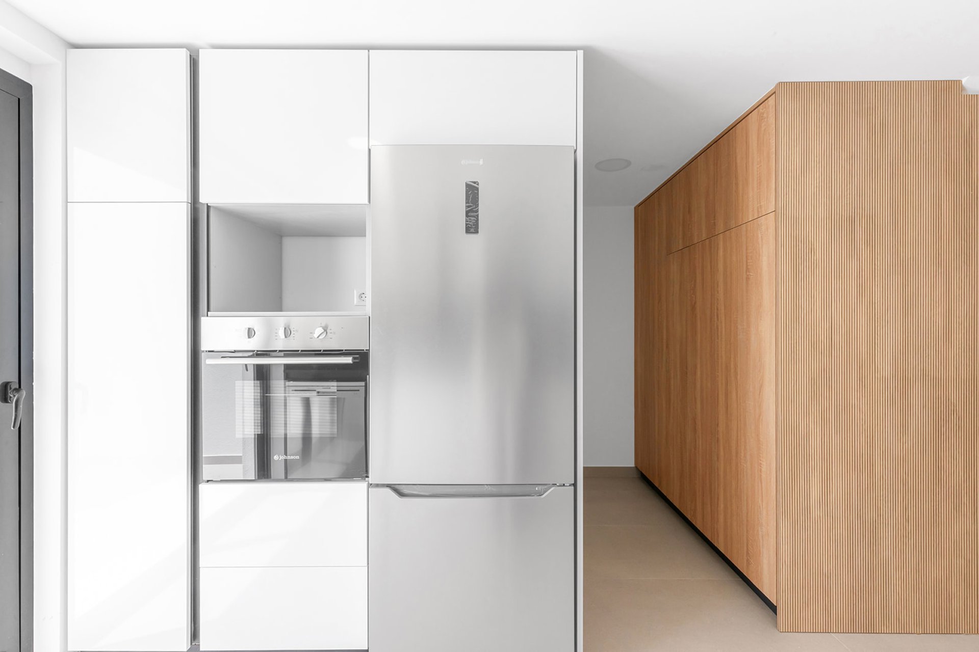 New Build - Semi-detached -
Rafal