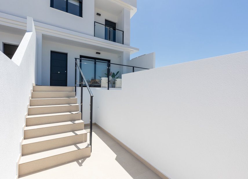 New Build - Semi-detached -
Rafal