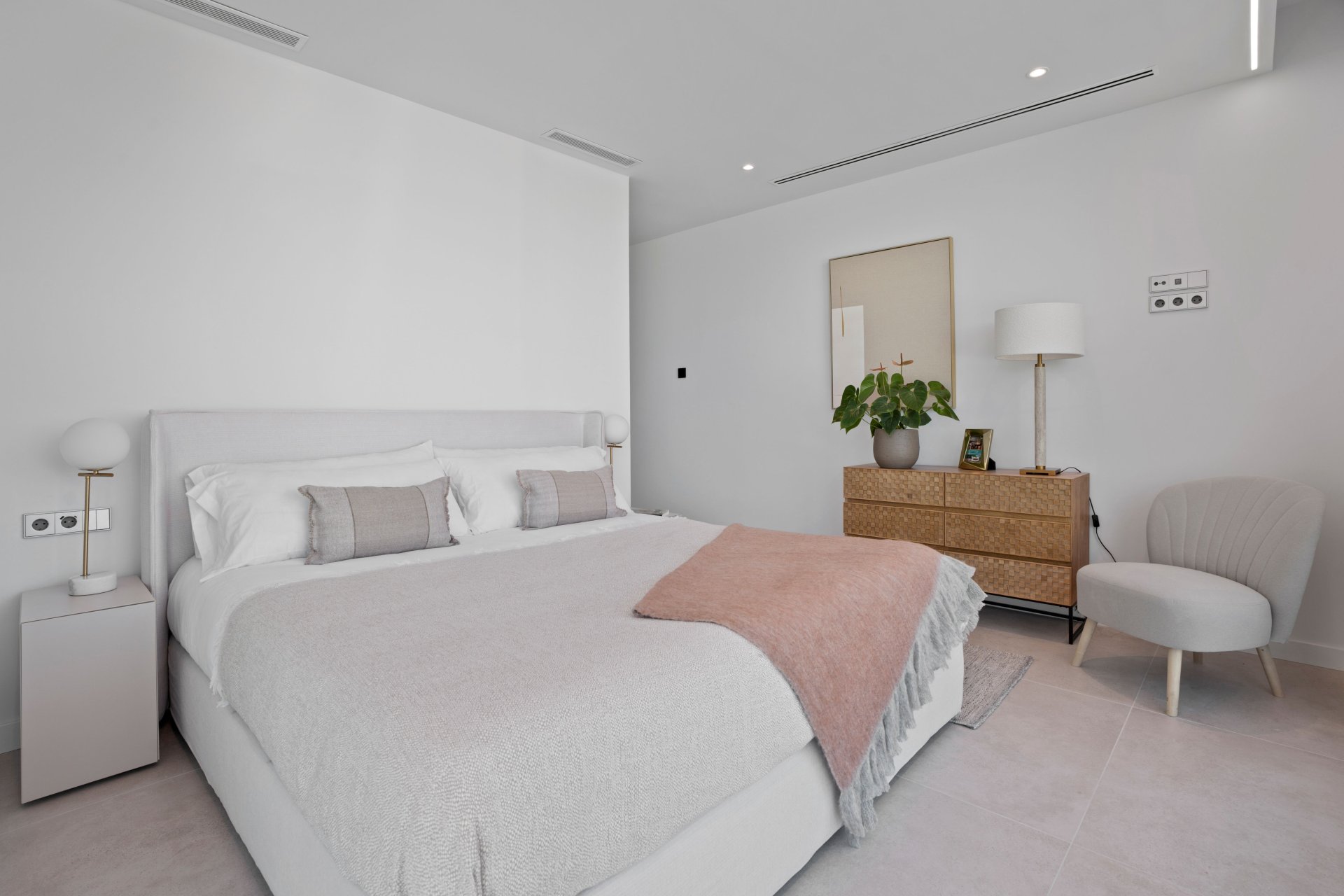 New Build - Villa -
Benidorm