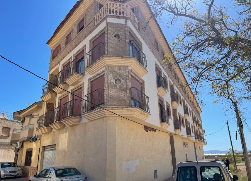 Nybyggeri - apartment -
Jerónimo y Avileses