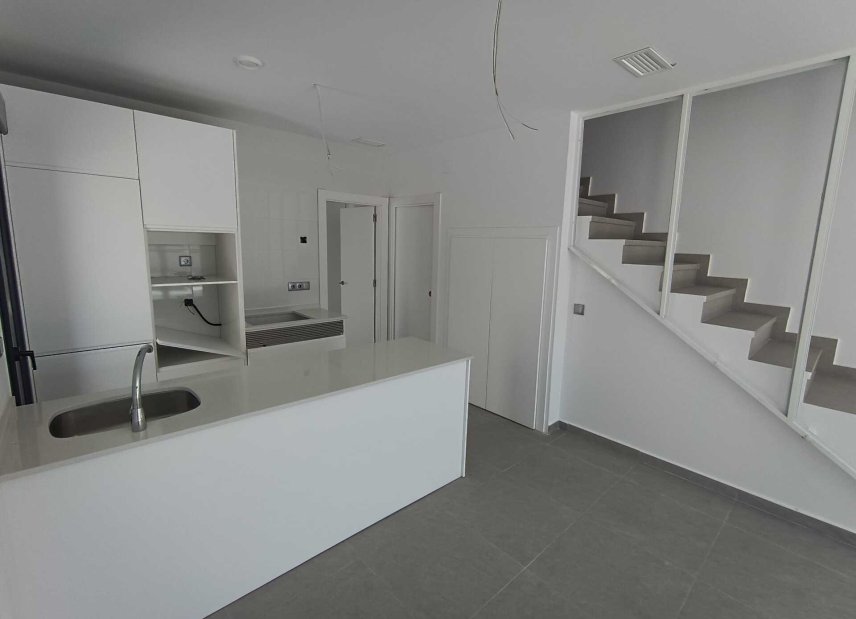 Nybyggeri - detached -
Daya Nueva