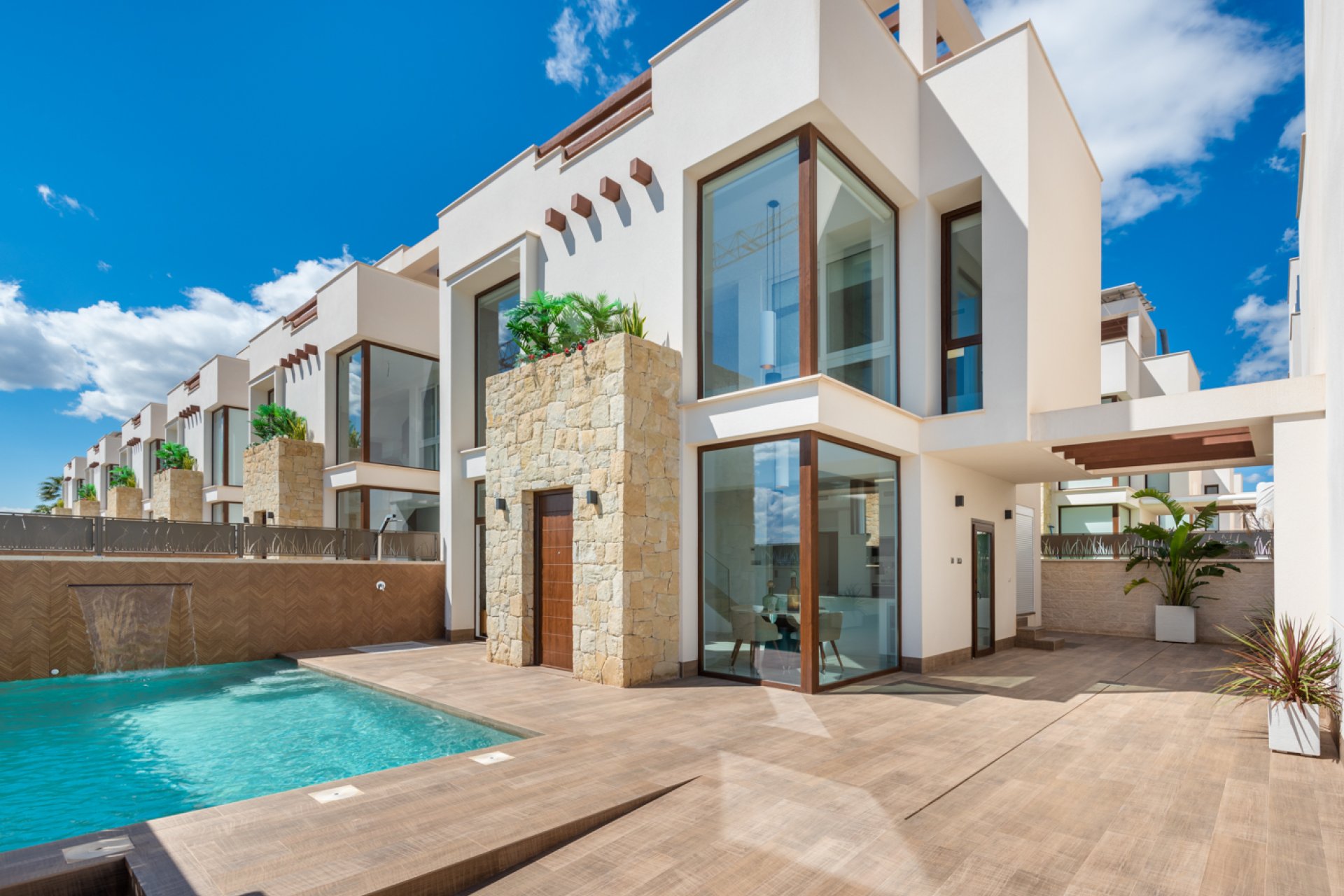 Nybyggeri - detached -
Los Montesinos