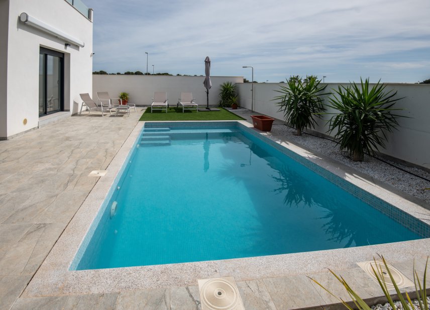 Nybyggeri - detached -
Pinar de Campoverde