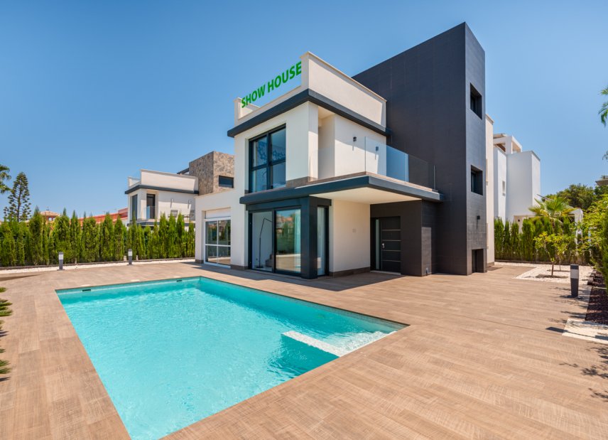 Nybyggeri - detached -
Playa Paraiso