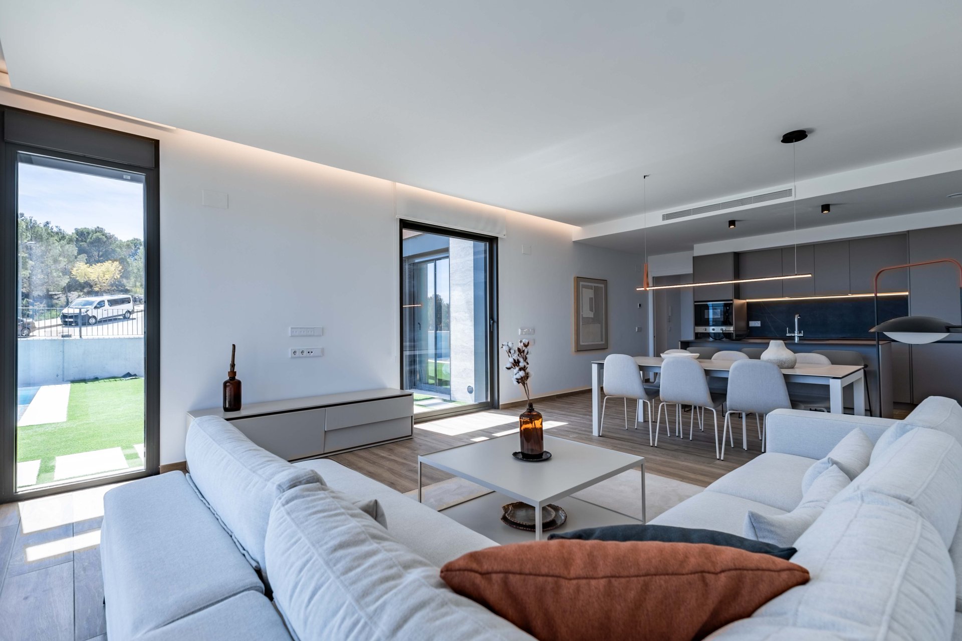 Nybyggeri - detached -
Polop