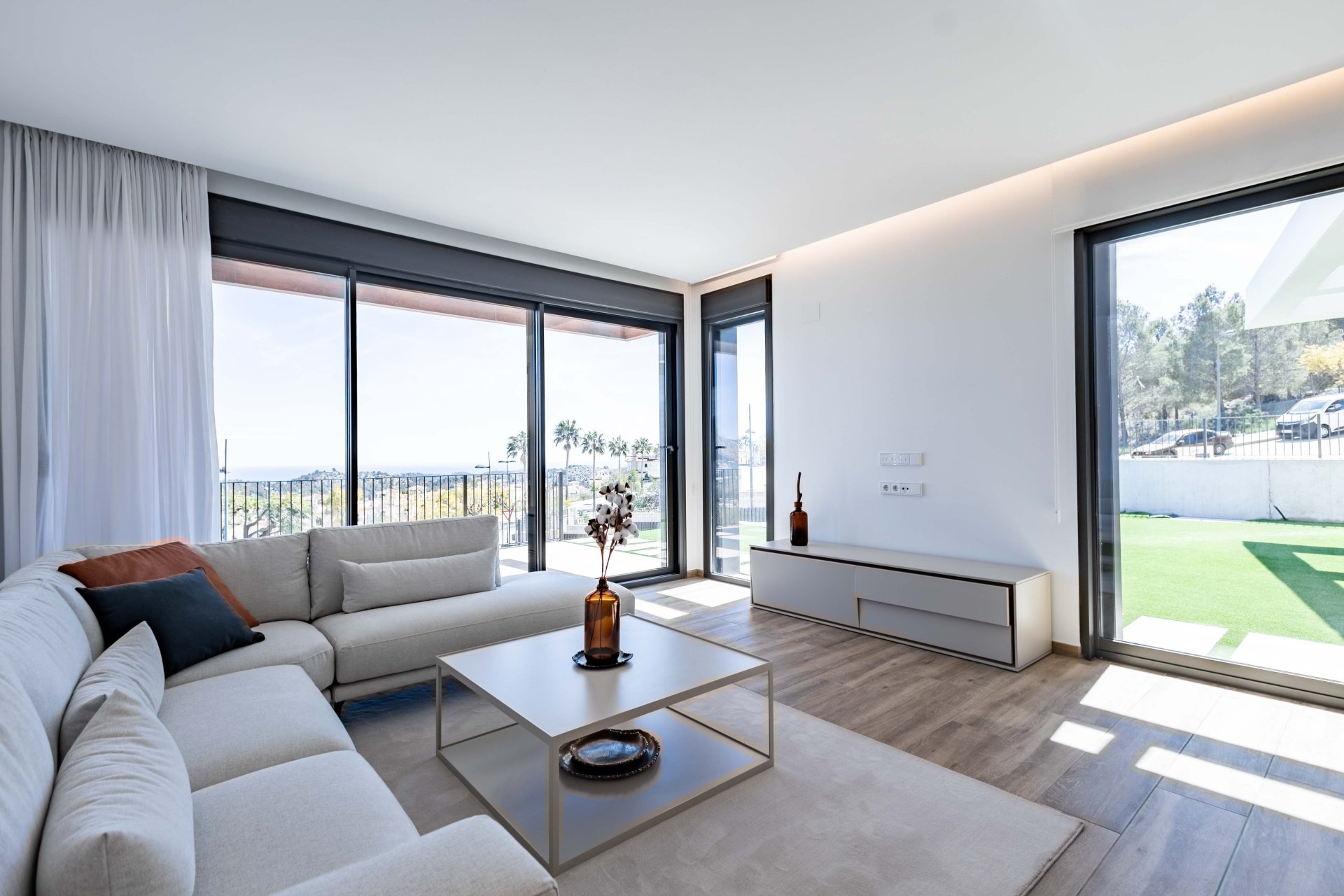 Nybyggeri - detached -
Polop
