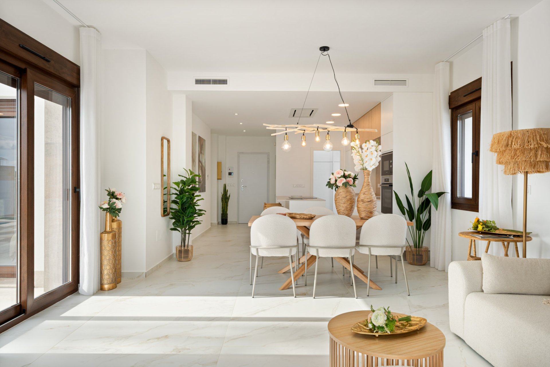 Nybyggeri - detached -
Polop
