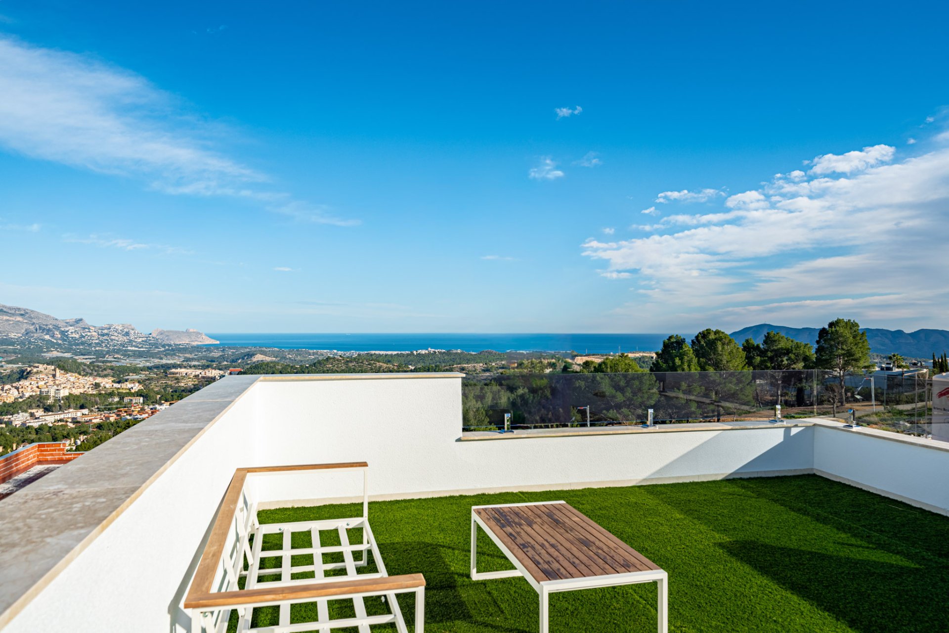 Nybyggeri - detached -
Polop