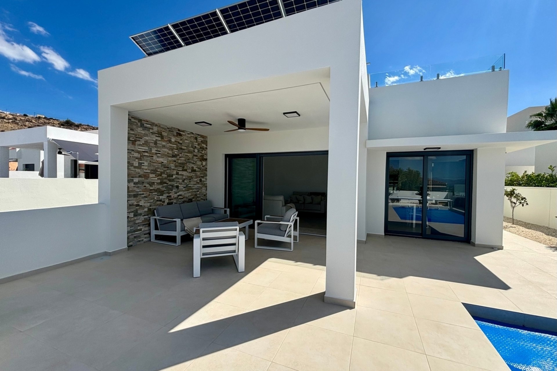 Nybyggeri - detached -
Rojales