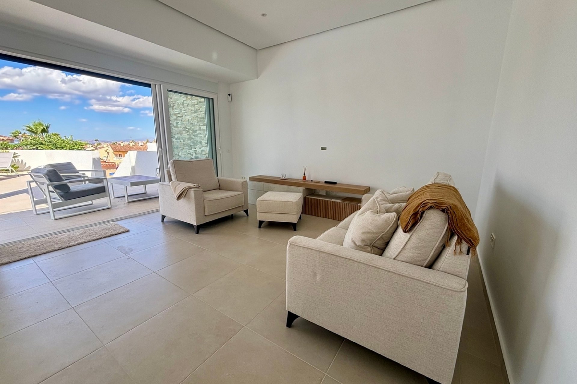 Nybyggeri - detached -
Rojales