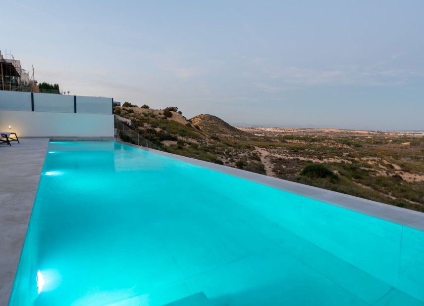 Nybyggeri - detached -
Rojales