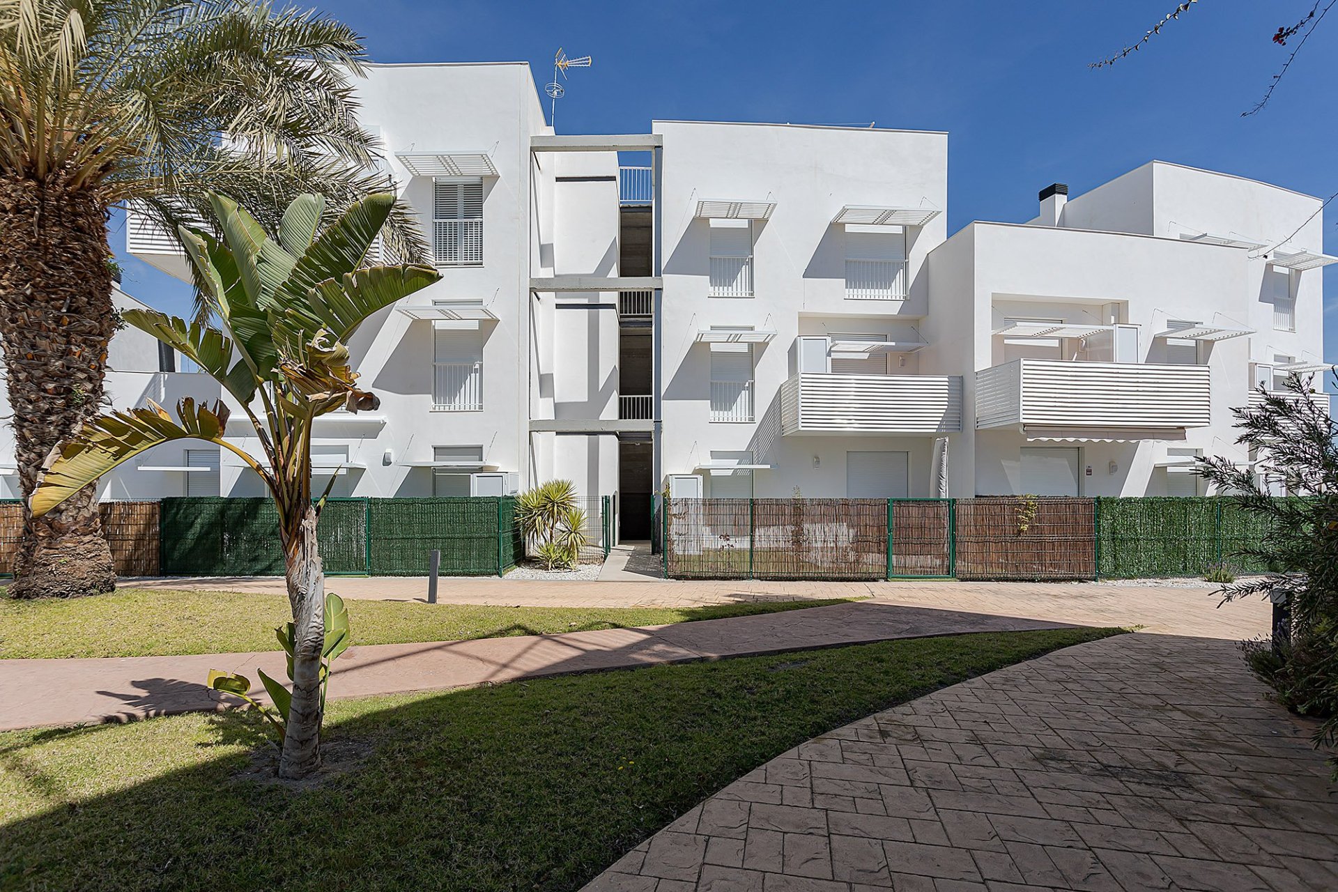 Nybyggeri - ground-floor -
Vera