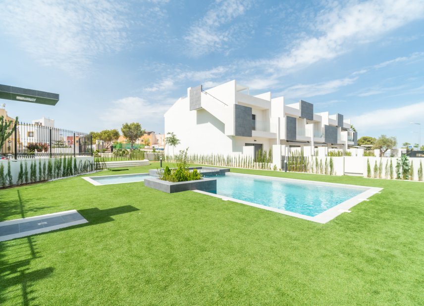Nybyggeri - high-bungalow -
Torrevieja